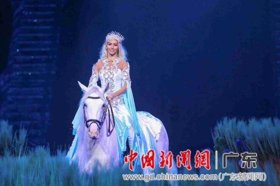 逃离外星人森林